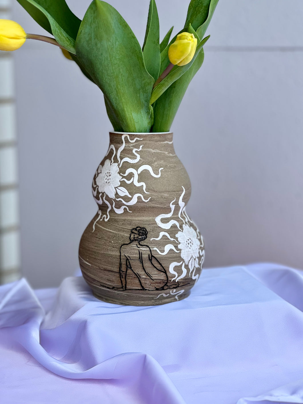 Desert Dreaming White Flower Curvy Vase