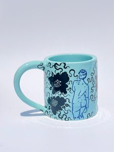 ** NEW ** Robin's Egg Classic Blue Figure Mug with Black Flowers