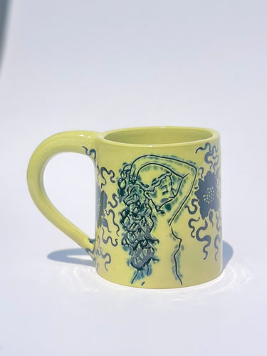 ** NEW ** Lime Lite Garden Babe Mug with Black Flowers