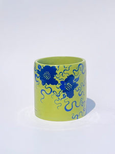 ** NEW ** Lime Green Recline Tumbler with Blue Flowers