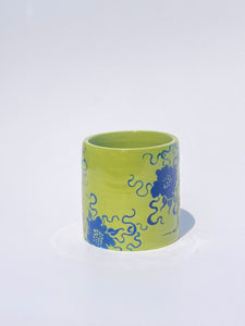 ** NEW ** Lime Green Recline Tumbler with Blue Flowers