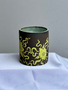 Dark Flower Recline Cup in Chartreuse