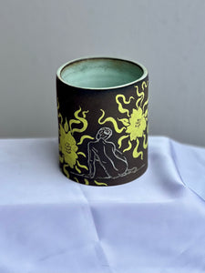 Dark Flower Recline Cup in Chartreuse