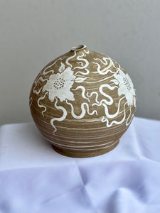 Desert Dreaming White Flower Globe Vase