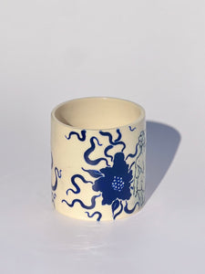 * NEW * Porcelain Floral Tumbler in Deep Blue