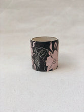 Dark Flower Cup in Pink