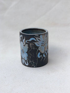 Dark Flower Cup in Blue