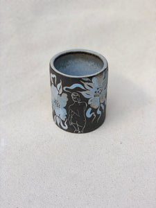 Dark Flower Cup in Blue