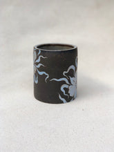 Dark Flower Cup in Blue