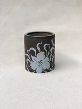 Dark Flower Cup in Blue