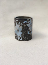 Dark Flower Cup in Blue