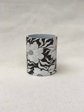 Dark Flower Cup in White